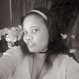Meet your Posher, Roselaure